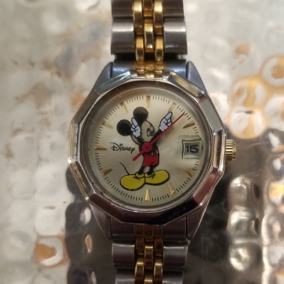 Disney Mickey Mouse Watch - Picture 1 of 4